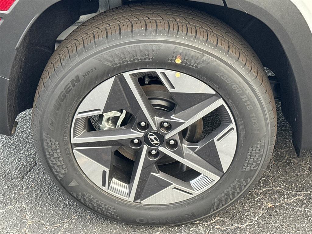 new 2026 Hyundai Tucson car, priced at $32,575