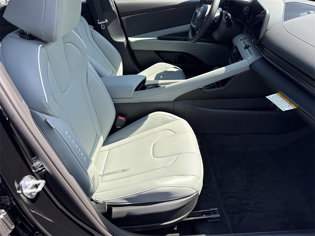 new 2025 Hyundai ELANTRA HEV car, priced at $28,460