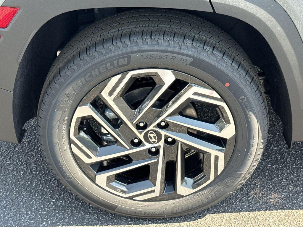 new 2026 Hyundai Tucson car, priced at $32,670