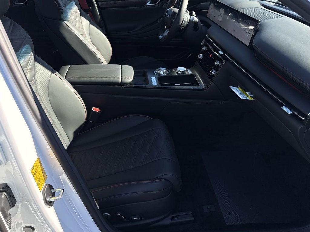 new 2025 Genesis G80 car, priced at $74,060