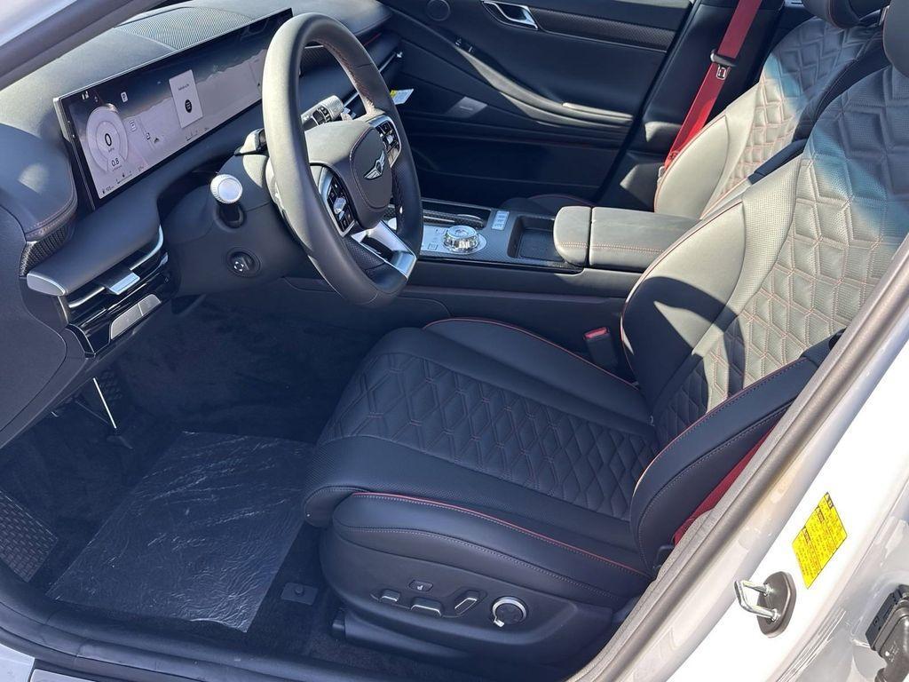 new 2025 Genesis G80 car, priced at $74,060