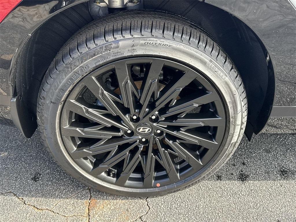 new 2025 Hyundai Santa Fe car, priced at $47,050