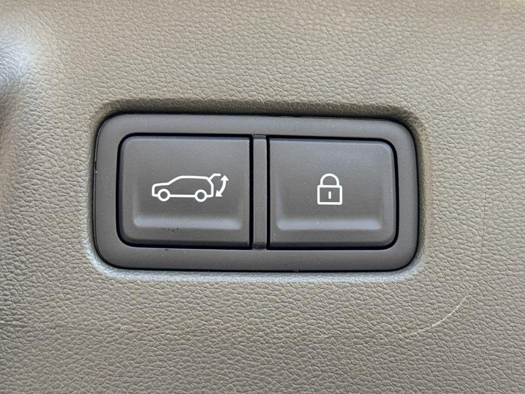 new 2025 Hyundai Santa Fe car, priced at $44,991