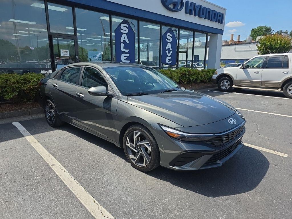 used 2025 Hyundai Elantra car, priced at $19,991