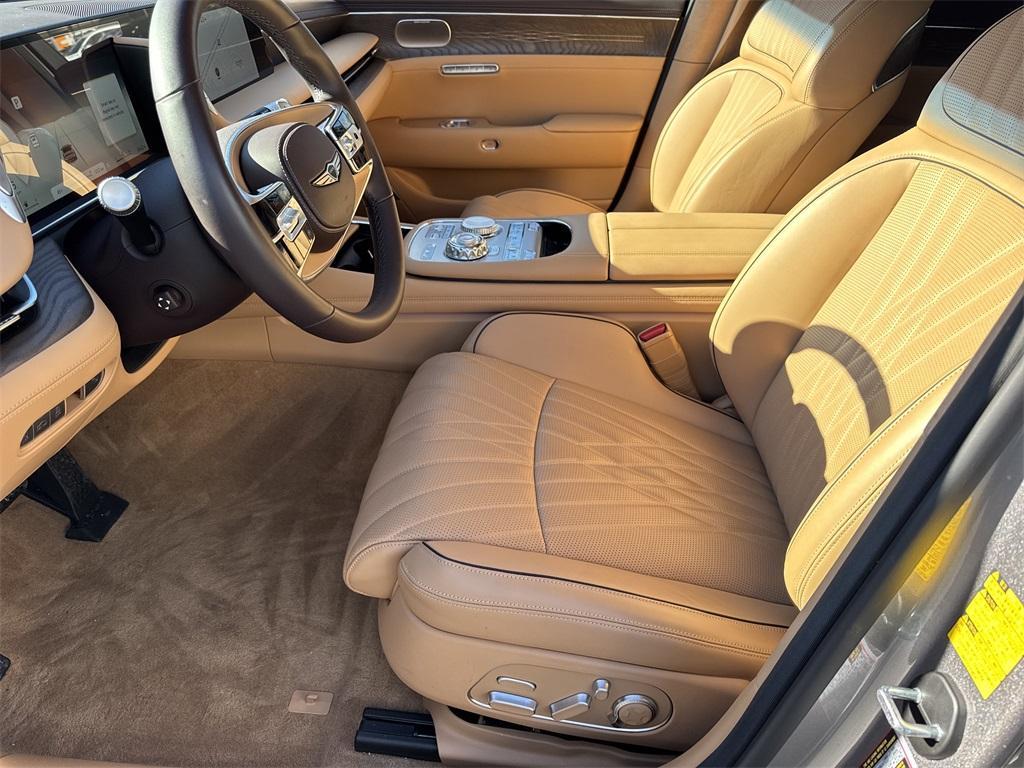 used 2025 Genesis G90 car, priced at $71,991