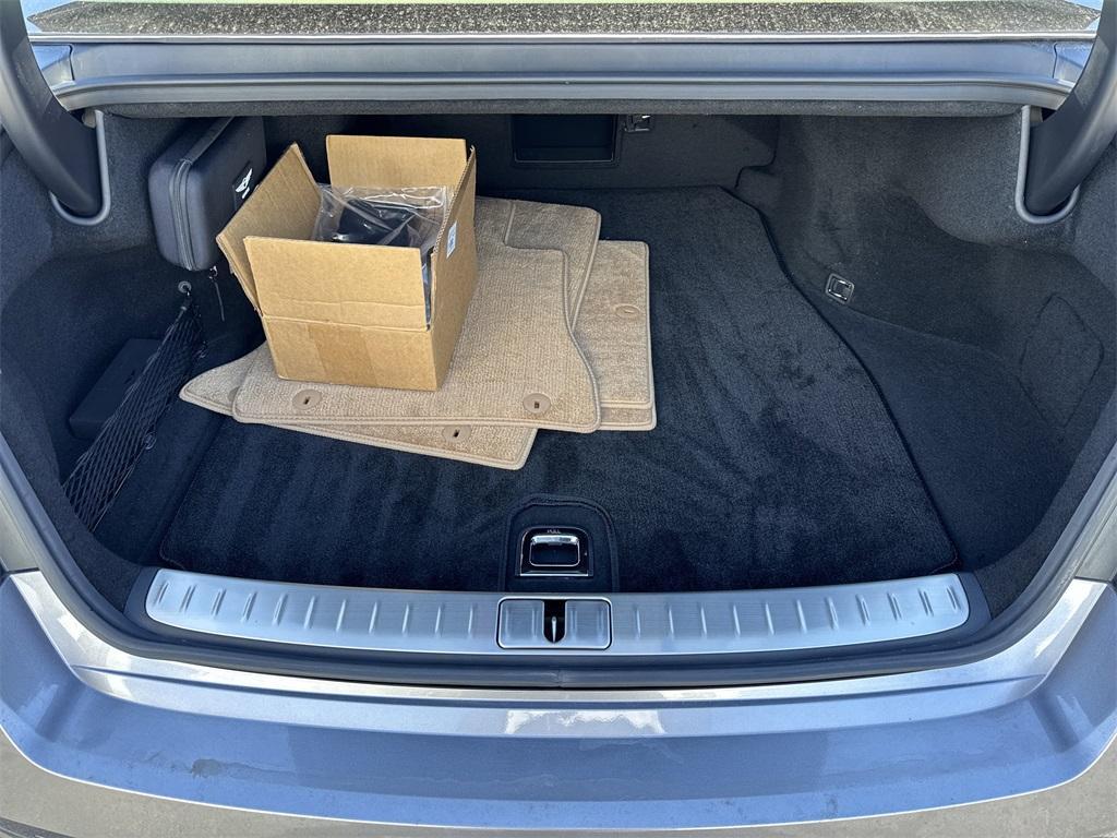 used 2025 Genesis G90 car, priced at $71,991