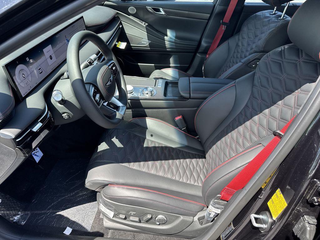 new 2025 Genesis G80 car, priced at $74,425