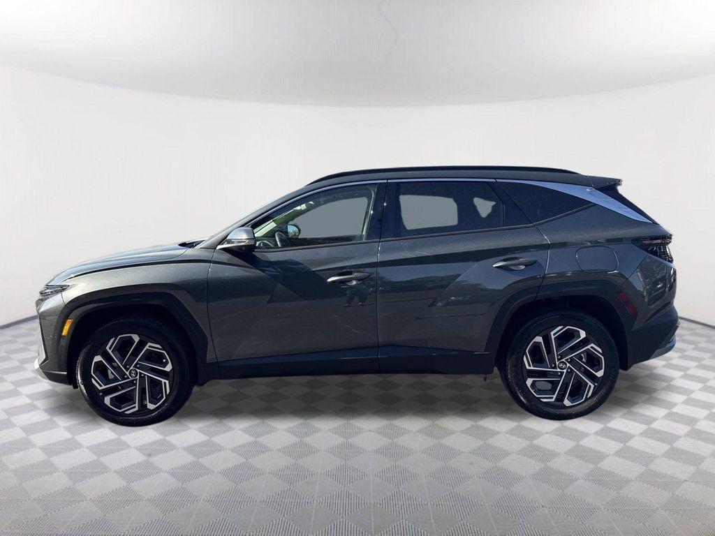 used 2025 Hyundai TUCSON Hybrid car, priced at $31,494