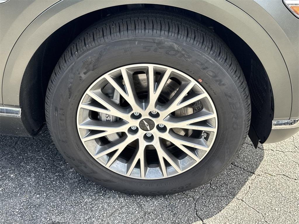 new 2025 Genesis GV80 car, priced at $61,939