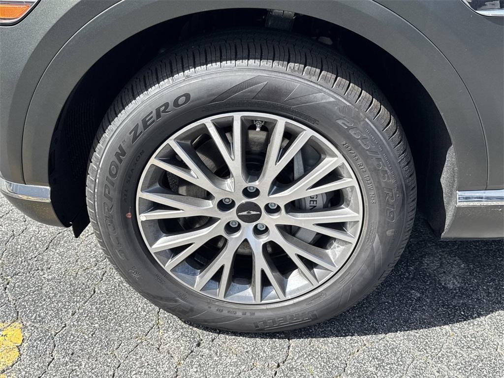 new 2025 Genesis GV80 car, priced at $61,939