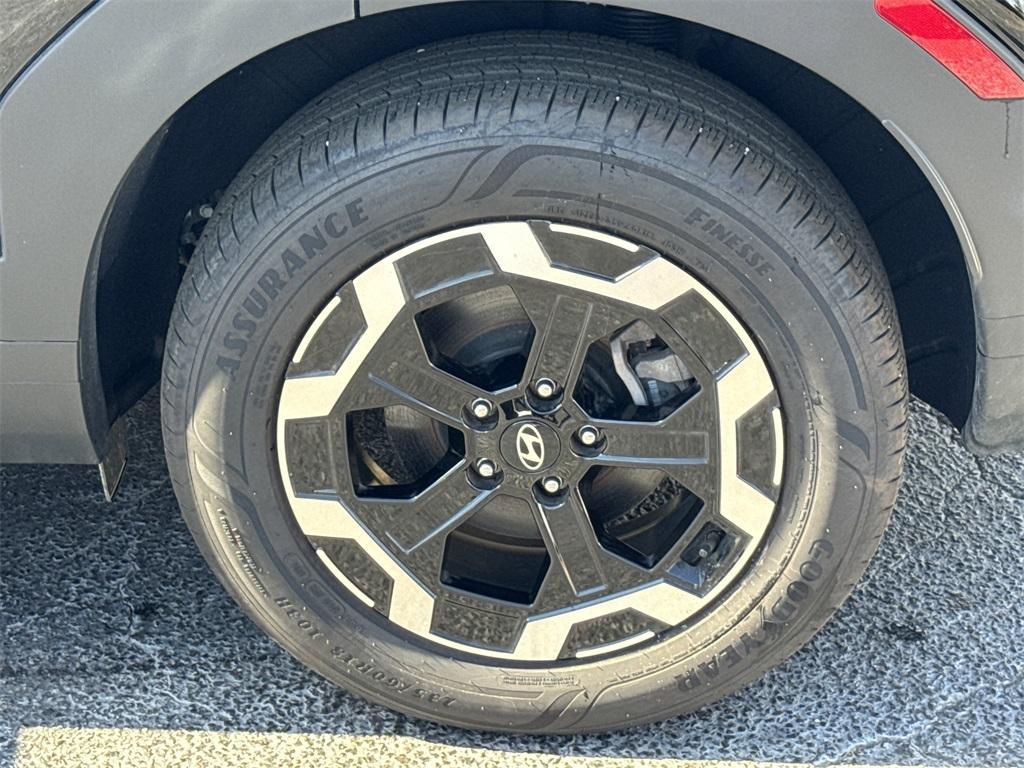 used 2024 Hyundai Santa Fe car, priced at $26,794