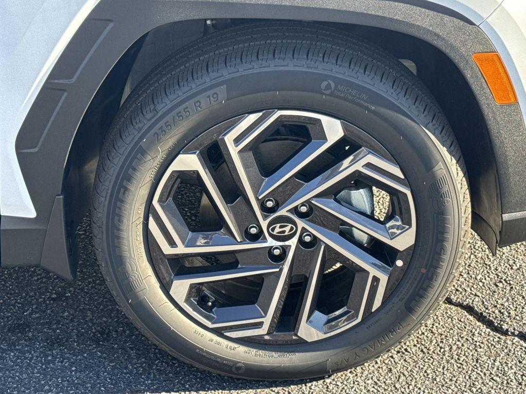 new 2026 Hyundai TUCSON Hybrid car, priced at $39,230