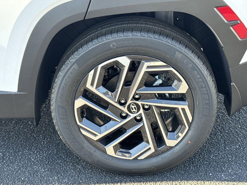 new 2026 Hyundai TUCSON Hybrid car, priced at $39,230