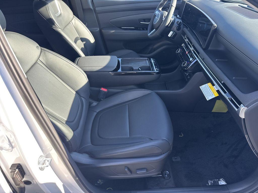 new 2026 Hyundai TUCSON Hybrid car, priced at $39,230