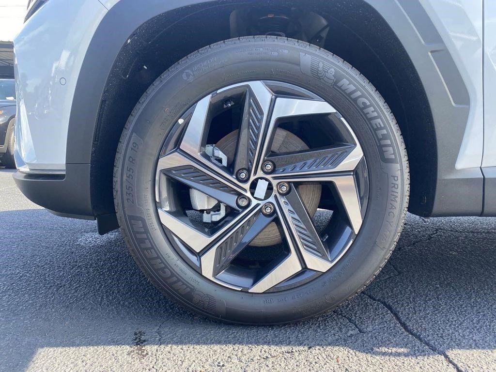 new 2024 Hyundai TUCSON Hybrid car, priced at $38,035