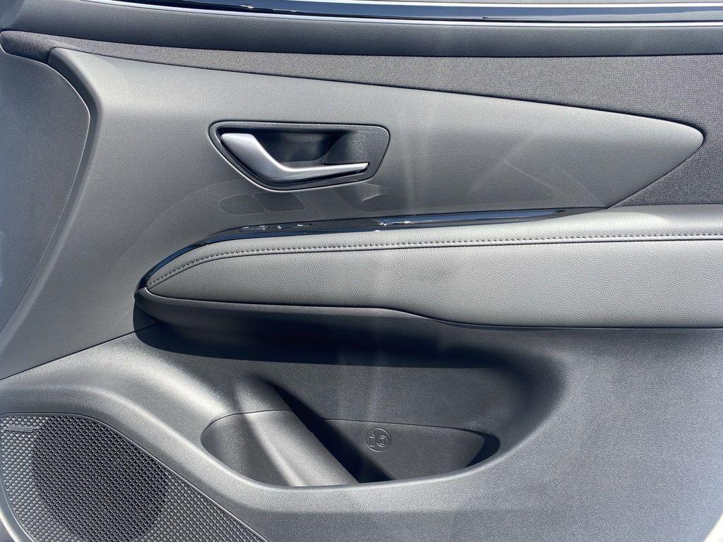 new 2024 Hyundai TUCSON Hybrid car, priced at $38,035