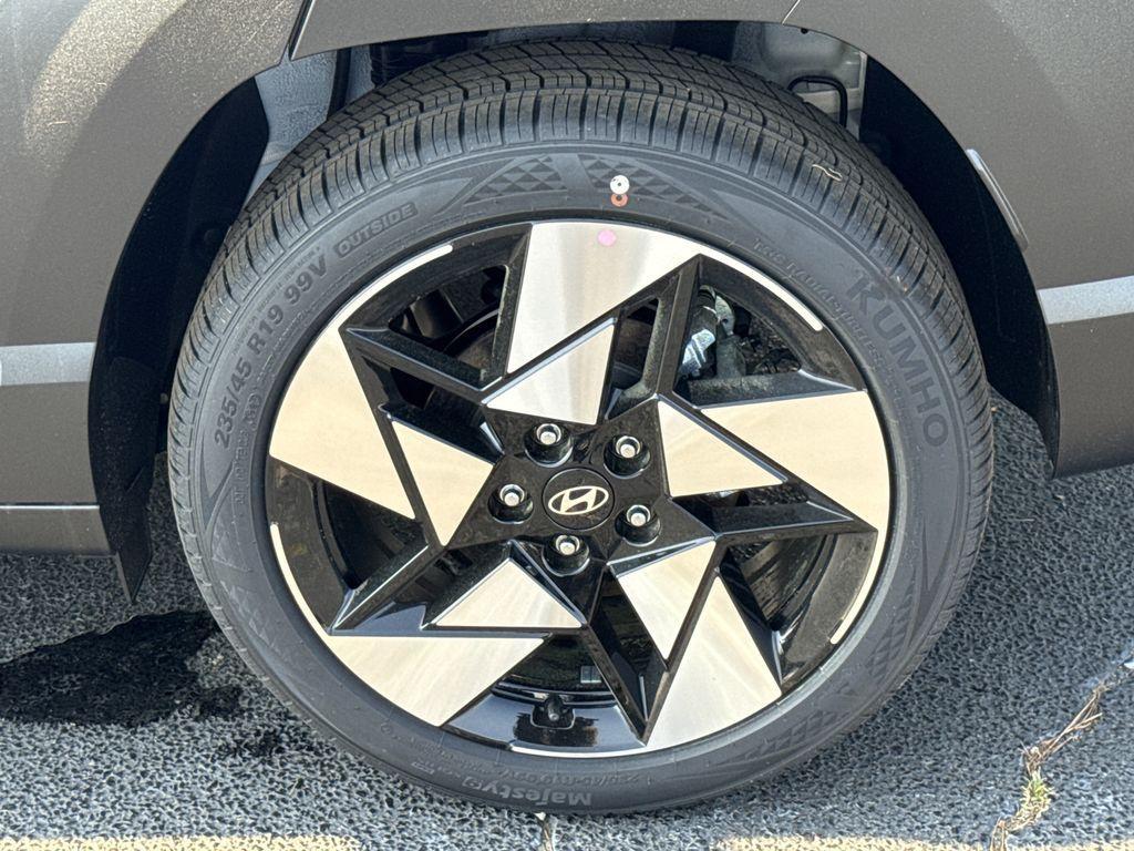 new 2026 Hyundai Kona car, priced at $31,975