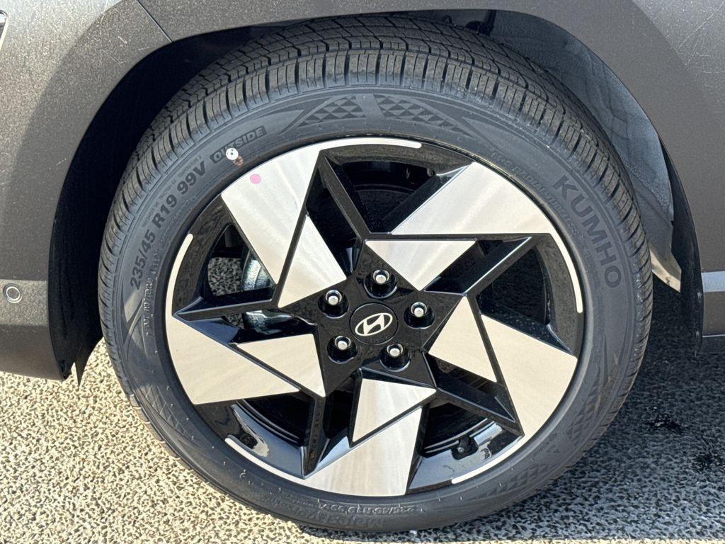 new 2026 Hyundai Kona car, priced at $31,975