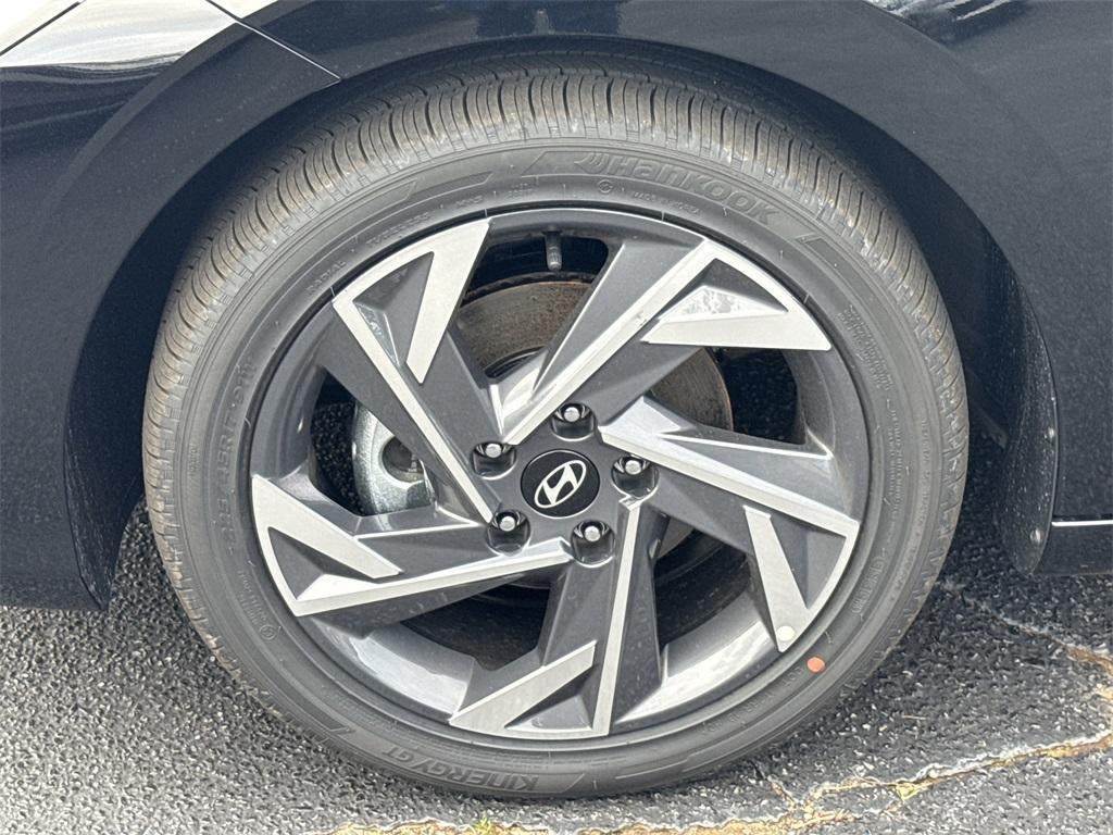 new 2026 Hyundai Elantra car, priced at $27,330