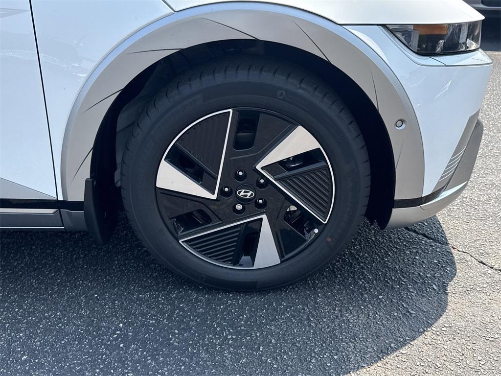 new 2025 Hyundai IONIQ 5 car, priced at $47,935