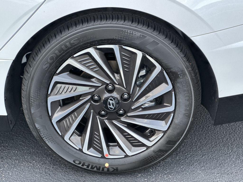 new 2026 Hyundai Sonata Hybrid car, priced at $36,820