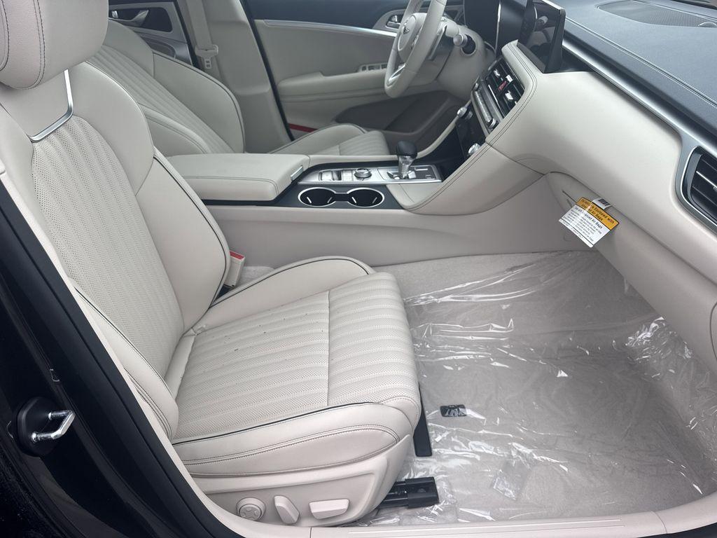 new 2026 Genesis G70 car, priced at $49,985