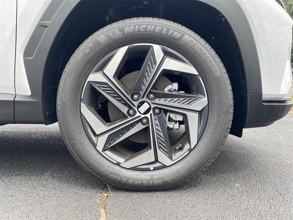new 2024 Hyundai TUCSON Hybrid car, priced at $37,937