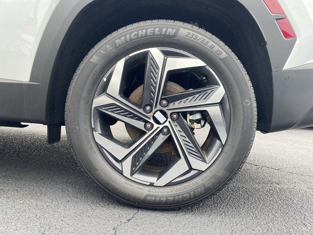 new 2024 Hyundai TUCSON Hybrid car, priced at $37,937