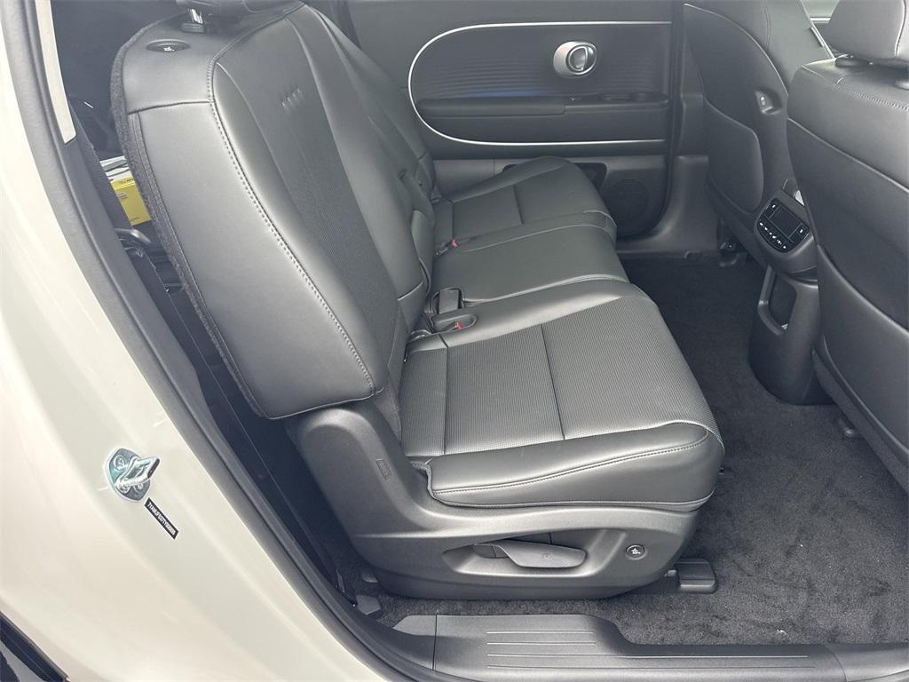 new 2026 Hyundai IONIQ 9 car, priced at $68,505