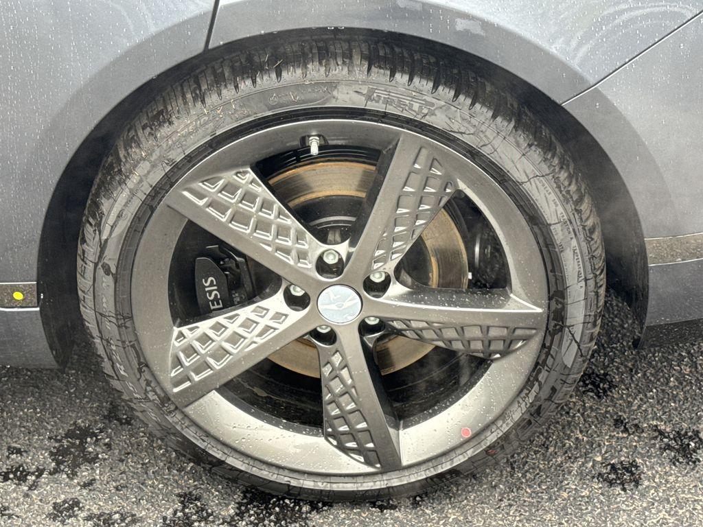 new 2026 Genesis G80 car, priced at $81,015