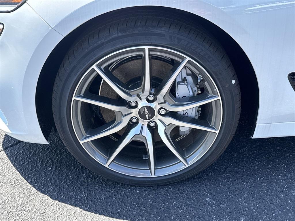 new 2025 Genesis G70 car, priced at $44,325