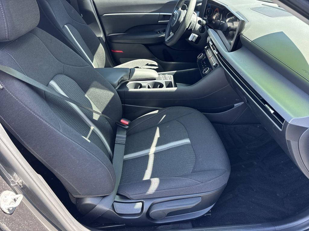 used 2025 Hyundai Sonata car, priced at $21,492