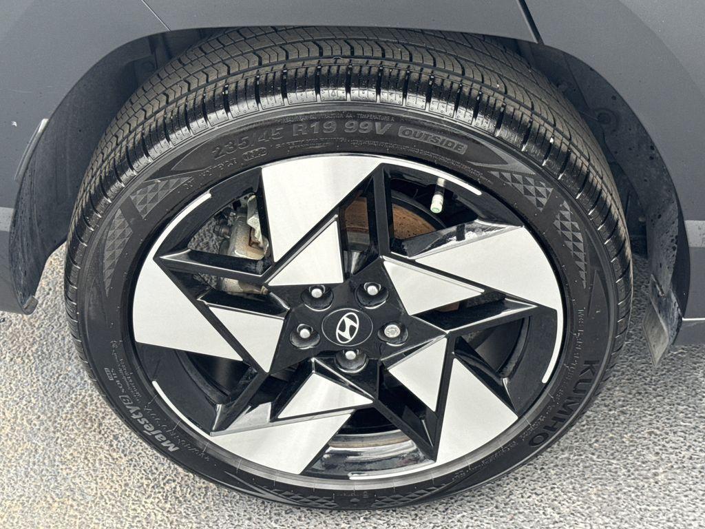 used 2024 Hyundai Kona car, priced at $21,985