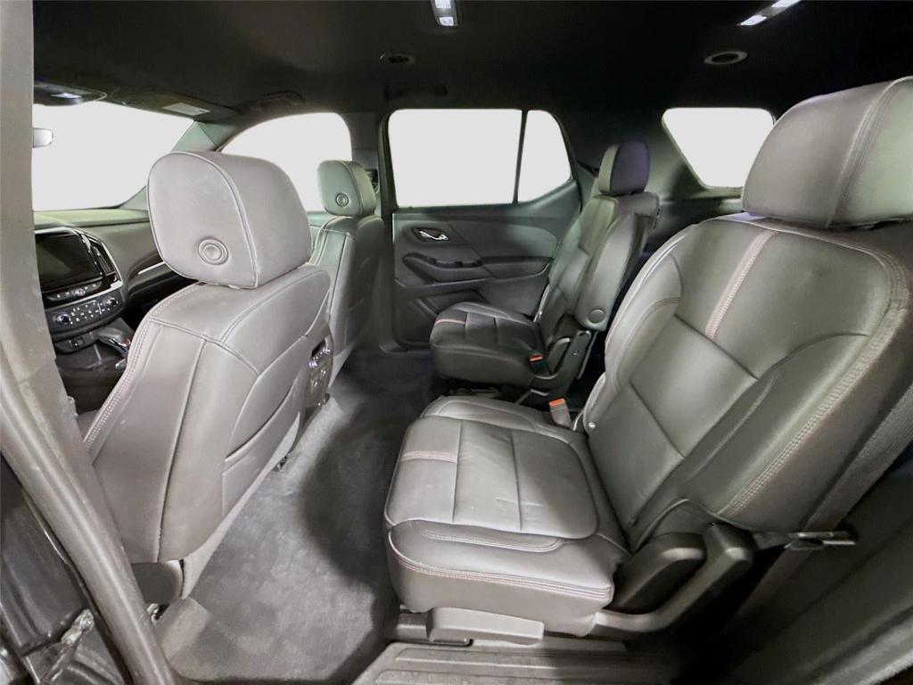 used 2023 Chevrolet Traverse car, priced at $31,997