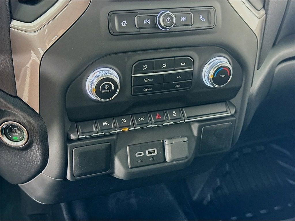 new 2026 GMC Sierra 1500 car, priced at $48,201