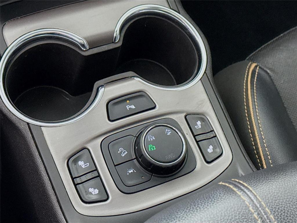used 2023 GMC Terrain car, priced at $27,997
