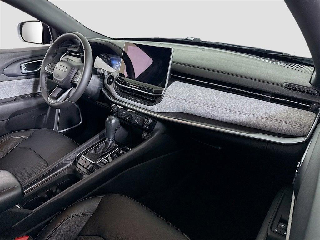 used 2023 Jeep Compass car, priced at $18,399