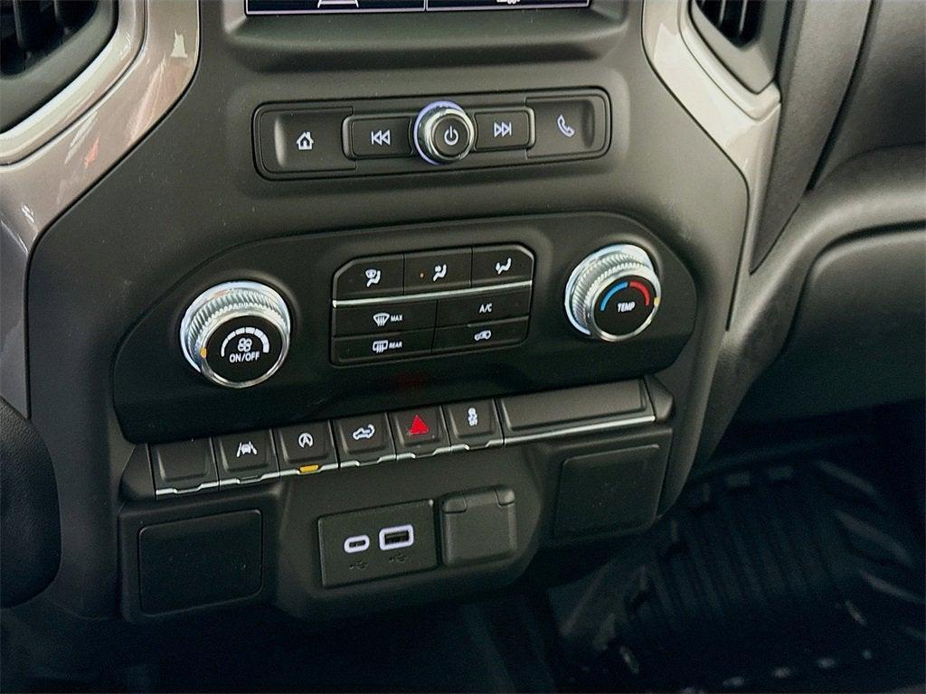 new 2026 GMC Sierra 1500 car, priced at $43,325