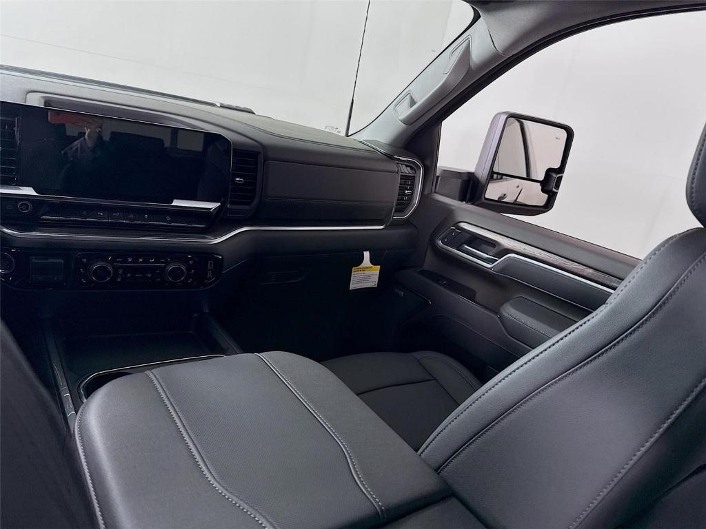 new 2026 Chevrolet Silverado 3500 car, priced at $70,712