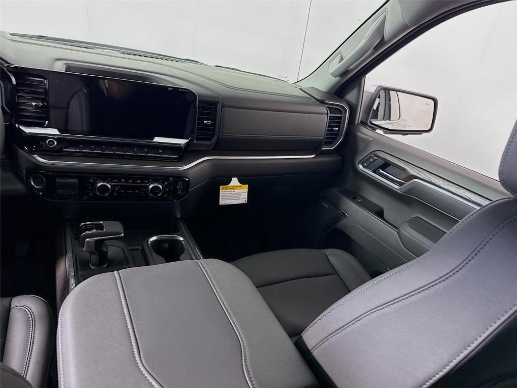 new 2026 GMC Sierra 1500 car, priced at $63,956