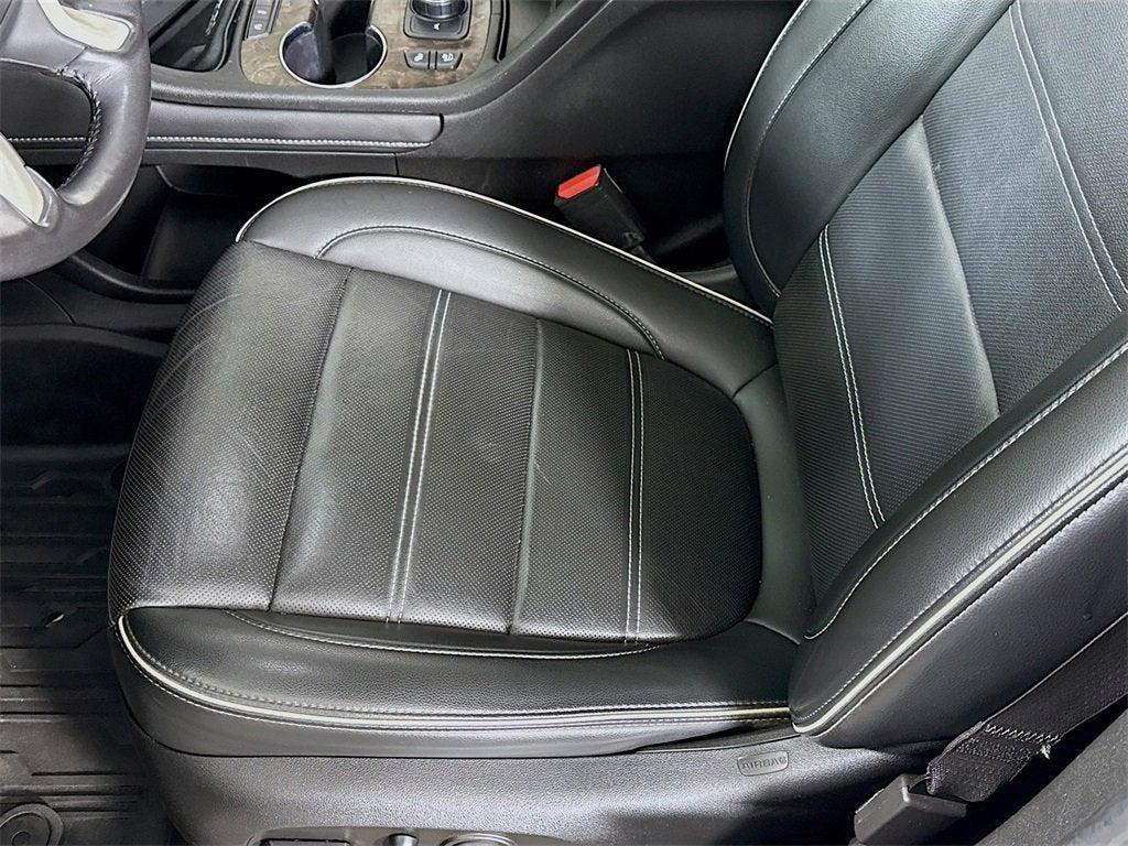 used 2022 GMC Acadia car, priced at $21,599