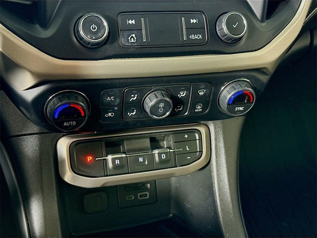 used 2022 GMC Acadia car, priced at $21,599