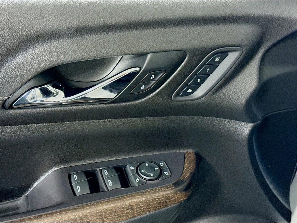 used 2022 GMC Acadia car, priced at $21,599