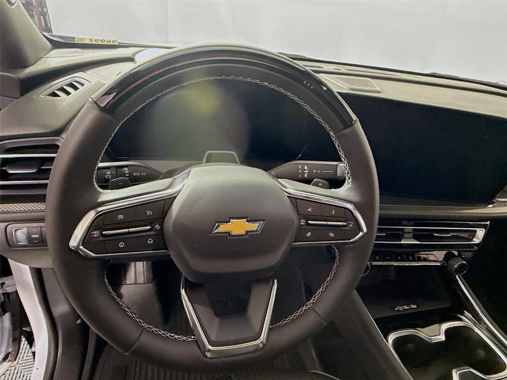 new 2026 Chevrolet Traverse car, priced at $58,825