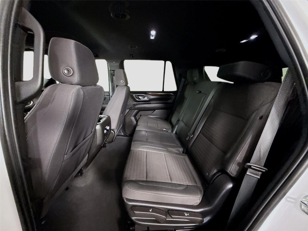 used 2024 GMC Yukon car, priced at $43,997