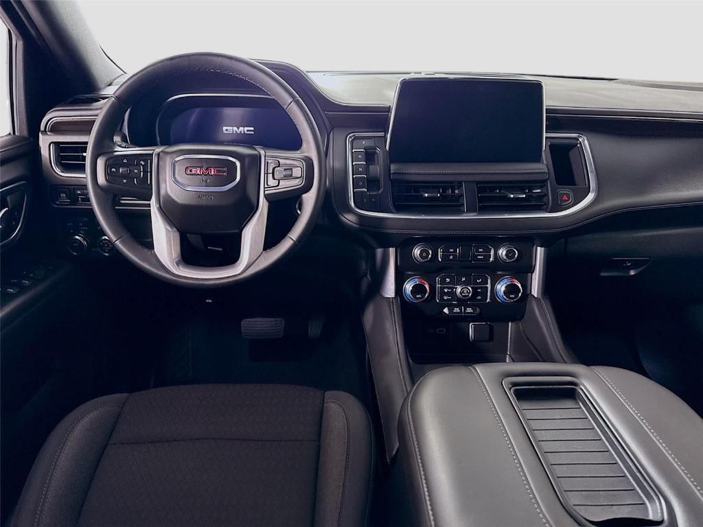 used 2024 GMC Yukon car, priced at $43,997