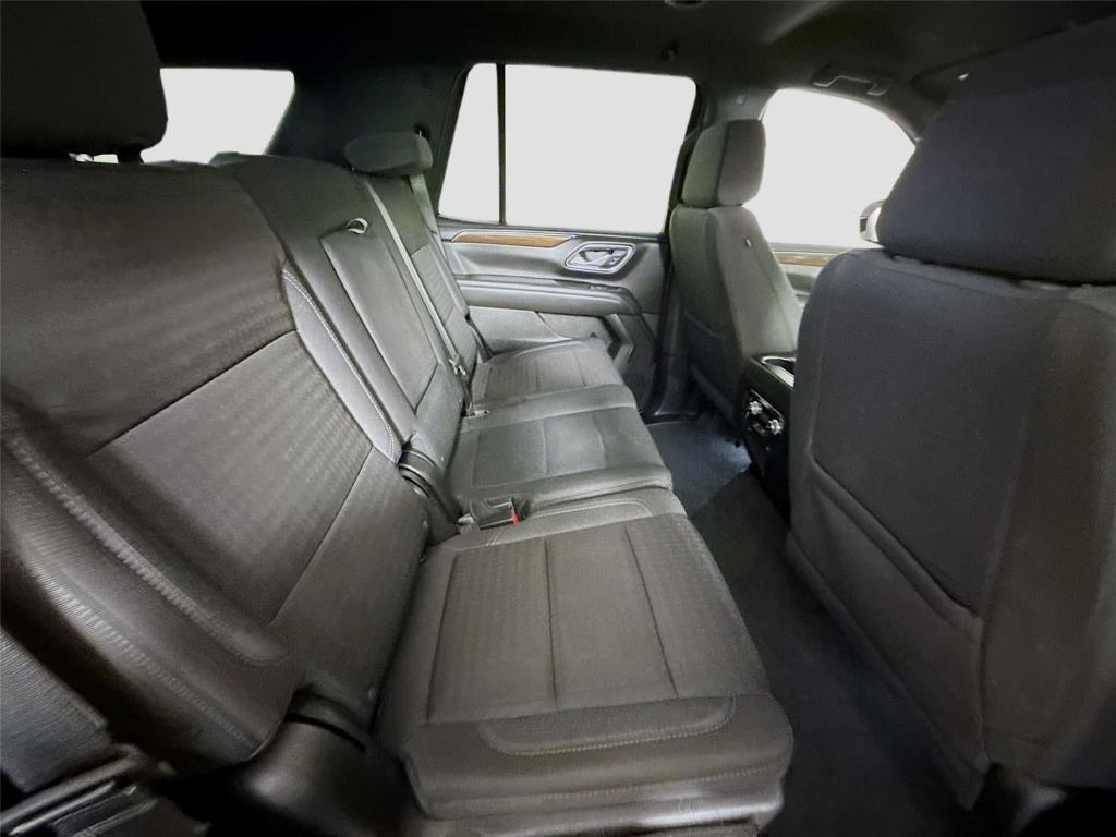 used 2024 GMC Yukon car, priced at $43,997