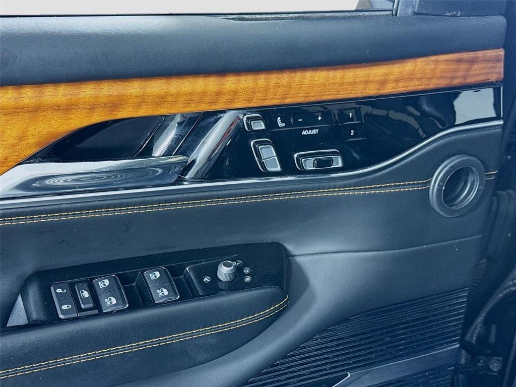 used 2022 Jeep Grand Wagoneer car, priced at $44,697