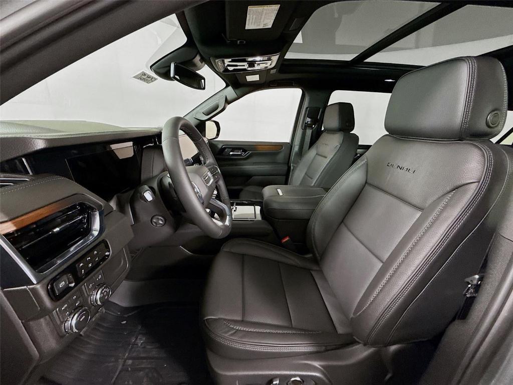 new 2026 GMC Yukon XL car, priced at $93,725