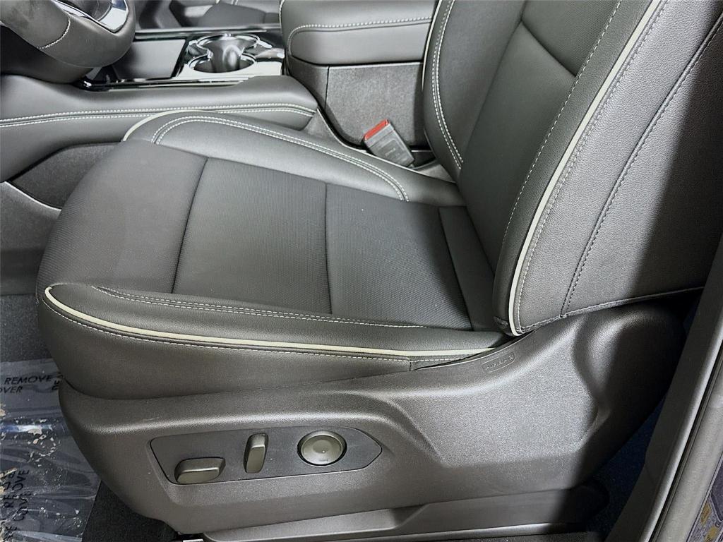 new 2026 GMC Yukon XL car, priced at $82,675